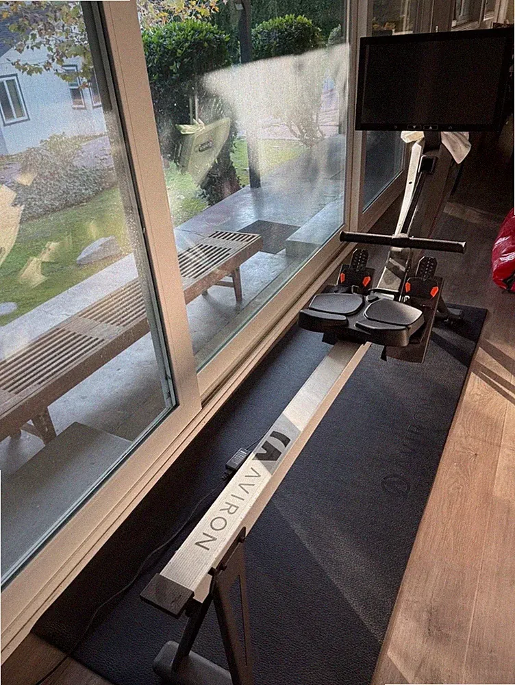 Aviron rowing machine (used)