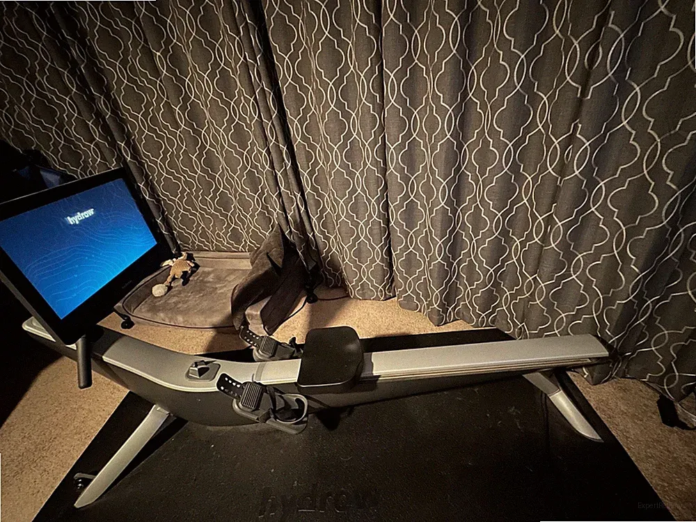 Hydro Rower with Mat in great condition