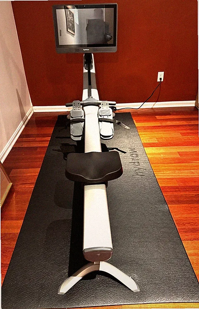 Hydrow Rower High-Quality Professional Rowing Machine with Original Mat
