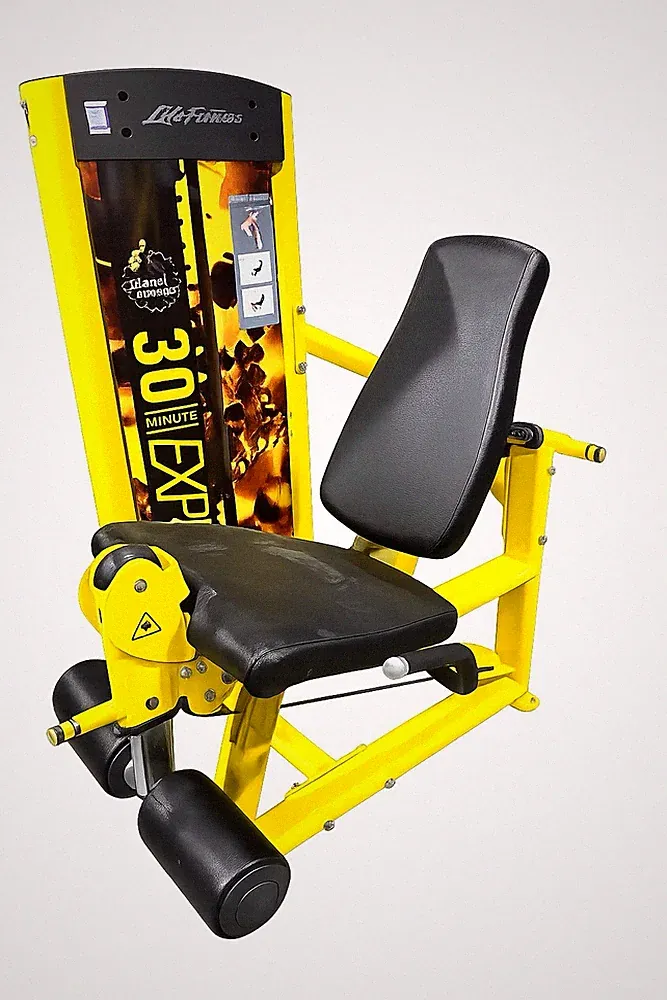 Life Fitness Optima Leg Extension