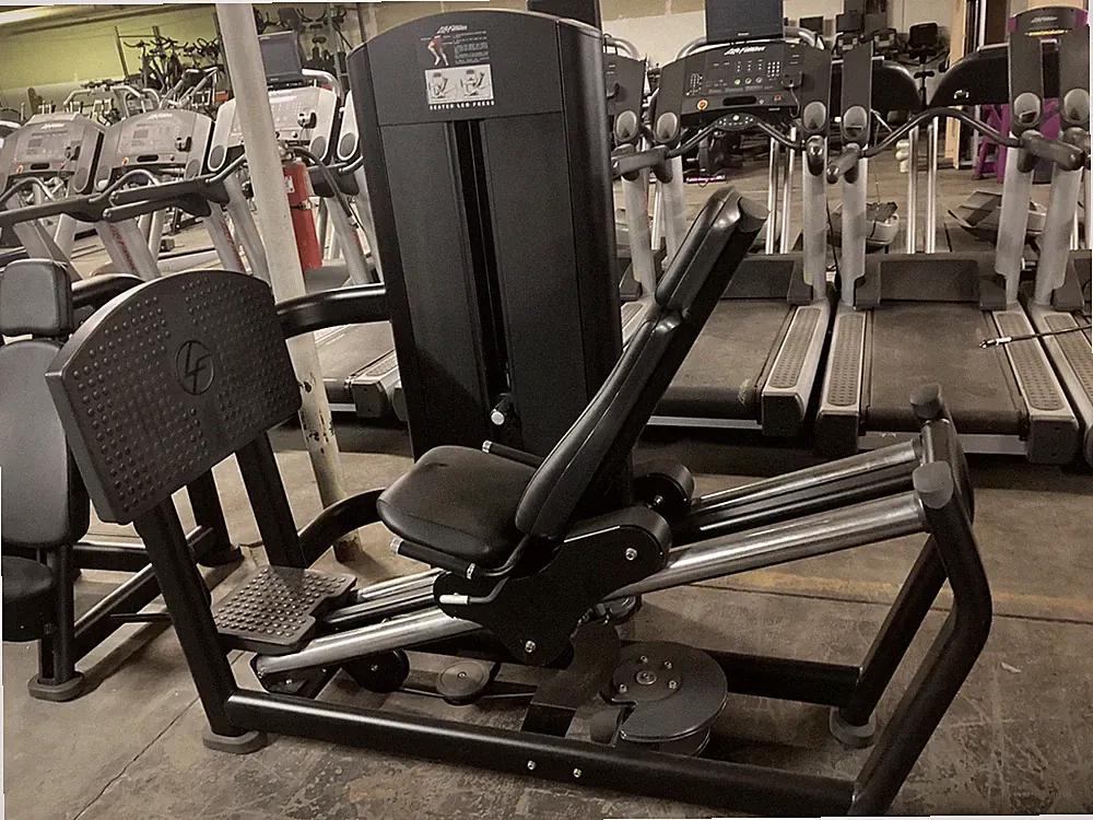 Life Fitness Signature Series Strength Circuit - Commercial Gym 14 Piece