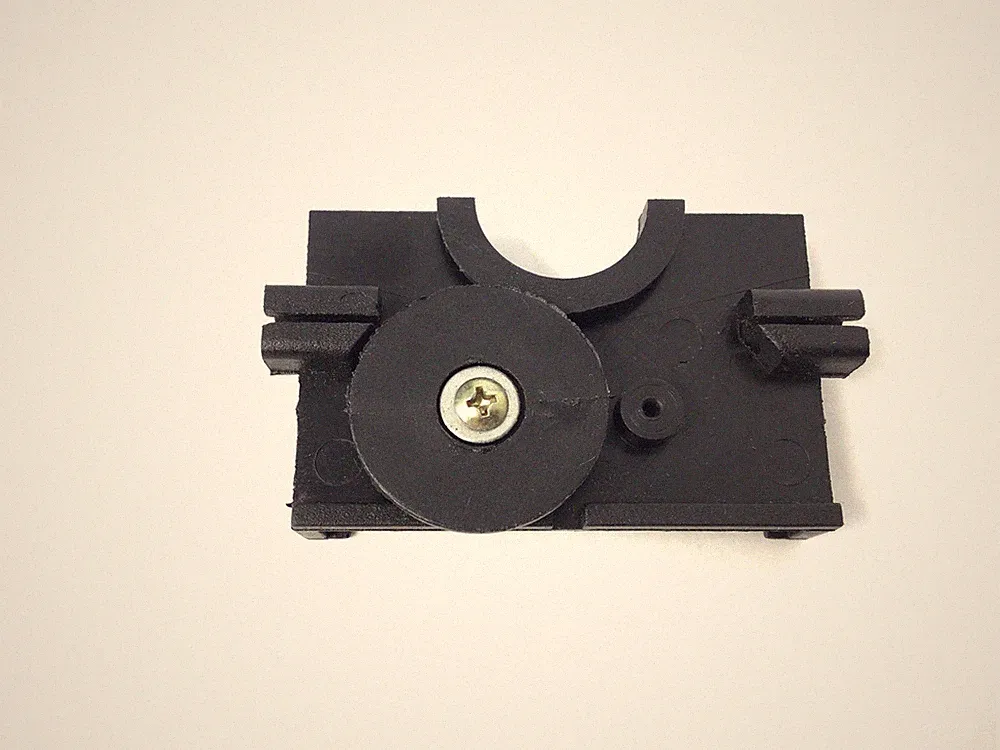 Lifecore Fitness R100 Rower Rowing Machine Pancake Slider Resistance Cable 100